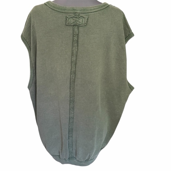 We The Free Dakota Vest in Cilantro Green - Picture 4 of 8